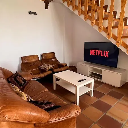 Apartamento, Ideal Grupos, Aparcamiento En La Puerta Y Con Impresionantes Vistas *