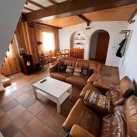 Apartamento, Ideal Grupos, Aparcamiento En La Puerta Y Con Impresionantes Vistas *