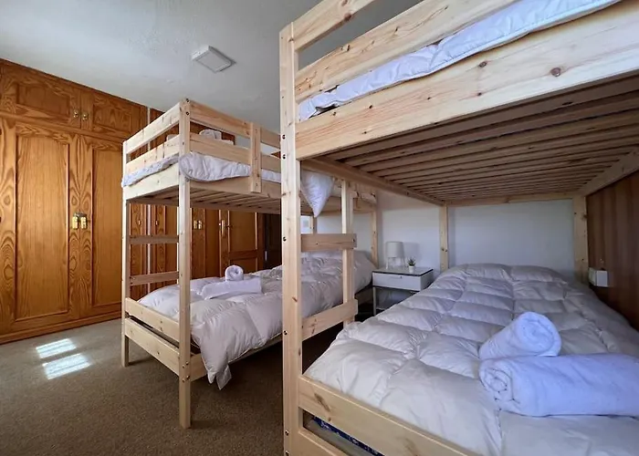 Apartamento, Ideal Grupos, Aparcamiento En La Puerta Y Con Impresionantes Vistas * 塞拉内华达